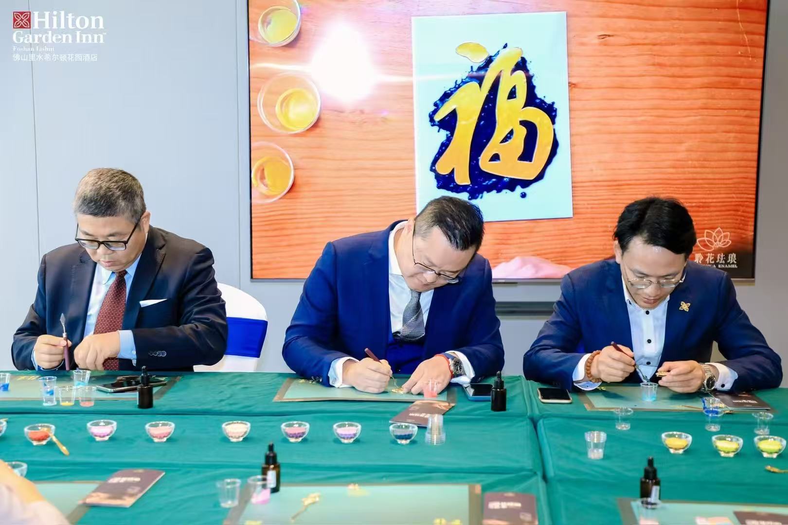 3.8妇女节活动策划指南 | 如何用创意手工活动提升员工幸福感与企业凝聚力